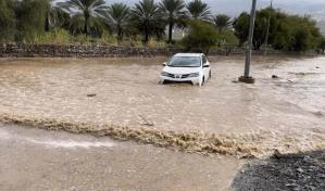 Al menos 16 muertos, incluidos 10 menores, en dos d&iacute;as por lluvias torrenciales en Om&aacute;n