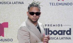 Ovy On The Drums le pone play al tema "Cassette 01" con Myke Towers