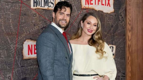 ¿Quién es Natalie Viscuso, la novia millonaria de Henry Cavill, que lo convertirá en padre?