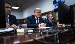 Sondeo: Solo un tercio de los estadounidenses cree que Trump actuó ilegalmente