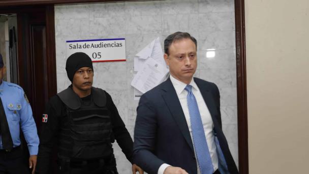 Defensa de Jean Alain pide que acusación del Ministerio Público sea lanzada al zafacón