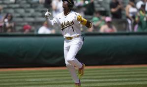 Con jonr&oacute;n de Esteury Ruiz, Atl&eacute;ticos doblegan a Cardenales y evitan barrida