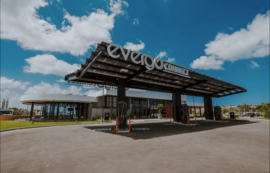 Evergo abre en Bávaro la primera electrolinera en República Dominicana