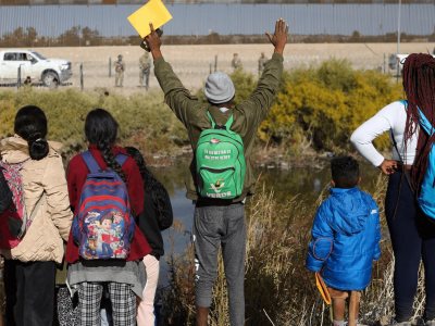 Inauguran centro de ayuda sobre derechos para migrantes en Texas