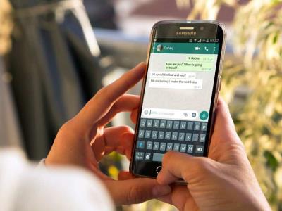 UE permite a las plataformas escanear chats para combatir el abuso