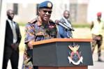 Jefe de las Fuerzas Armadas de Kenia y otros nueve oficiales mueren en accidente aéreo Jefe de las Fuerzas Armadas de Kenia y otros nueve oficiales mueren en accidente aéreo