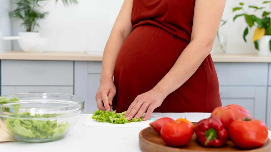 Adiós al mito de "comer por dos": por qué es tan importante controlar el peso durante el embarazo