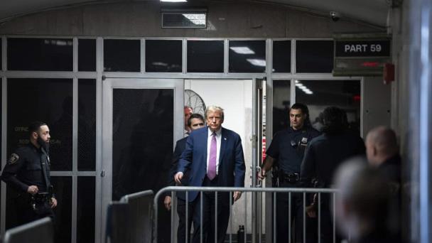 Eligen a todos los miembros de jurado para juicio a Trump en Nueva York