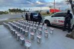 Autoridades decomisan 400 paquetes de cocaína y apresan a dos dominicanos en Peravia