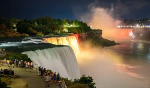 Esperan un millón de personas en las Cataratas del Niágara para ver el eclipse total solar