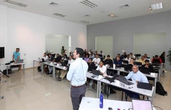 Semilleros digitales: programa para formación de dominicanos en áreas STEM e inteligencia artificial