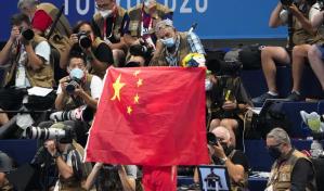 La WADA confirma nadadores chinos recibieron permiso para participar en Tokio a pesar de positivo