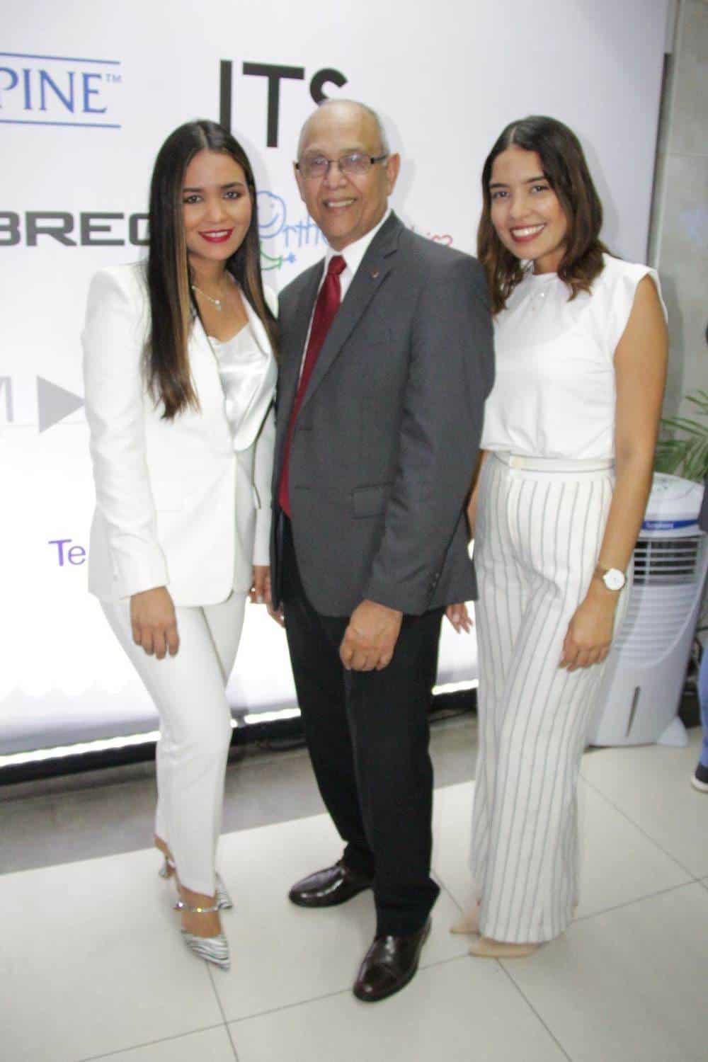 Rut Soriano, Elizandro Pérez, Paola Lantigua.