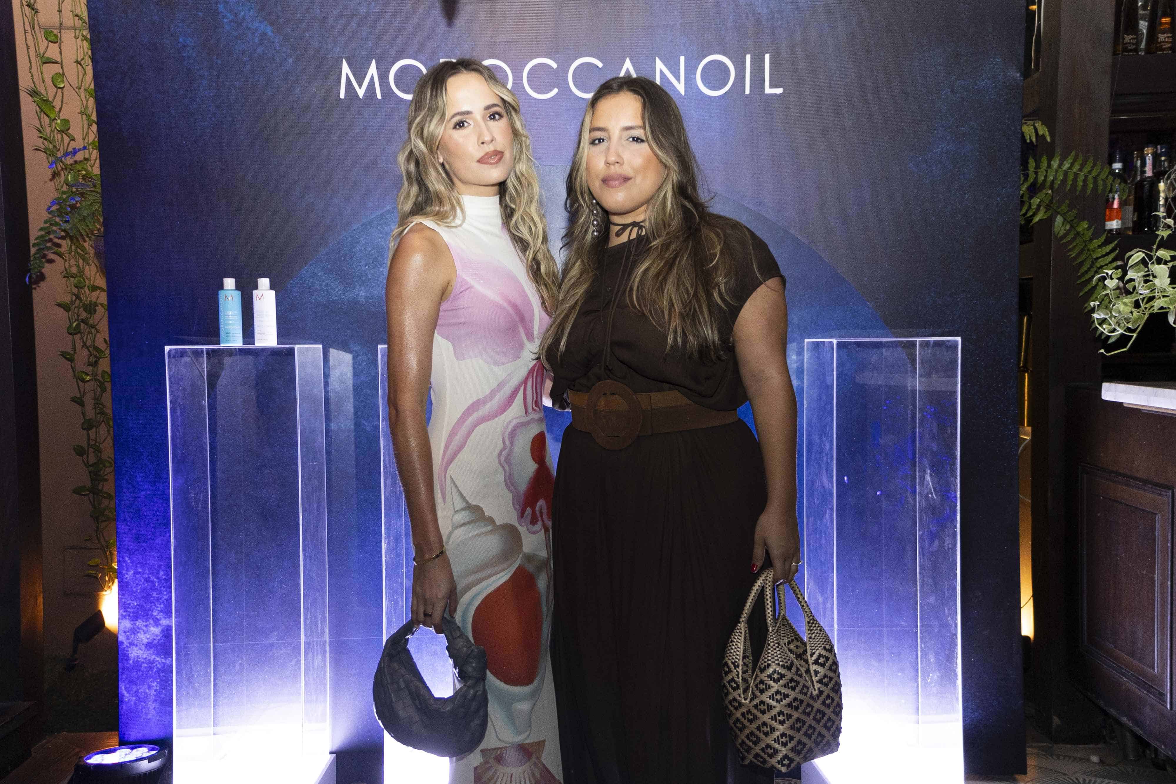 Danielle Barkhausen y Laura García.