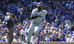 Jesús Sánchez conecta un largo cuadrangular en el triunfo de los Marlins sobre Cachorros, 6-3