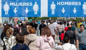 En Ecuador comienza la votación del referéndum de Noboa sobre seguridad, justicia y empleo