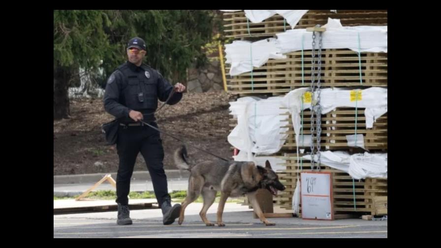 Home Depot contrata guardias y perros para mantener estacionamiento a salvo de migrantes agresivos