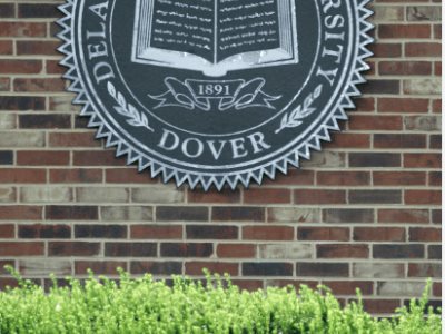 Arrestan a dos por mujer baleada en Universidad de Delaware