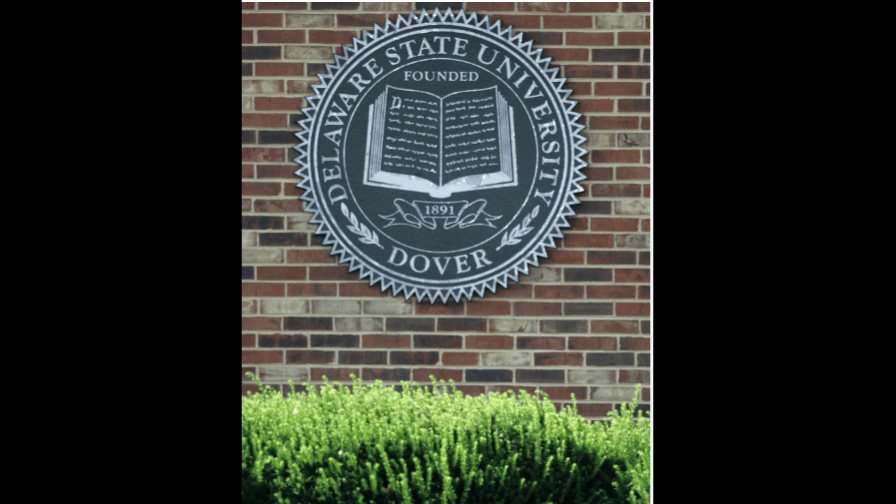 Una mujer de 18 años muere baleada dentro de la Universidad Estatal de Delaware; cierran el campus