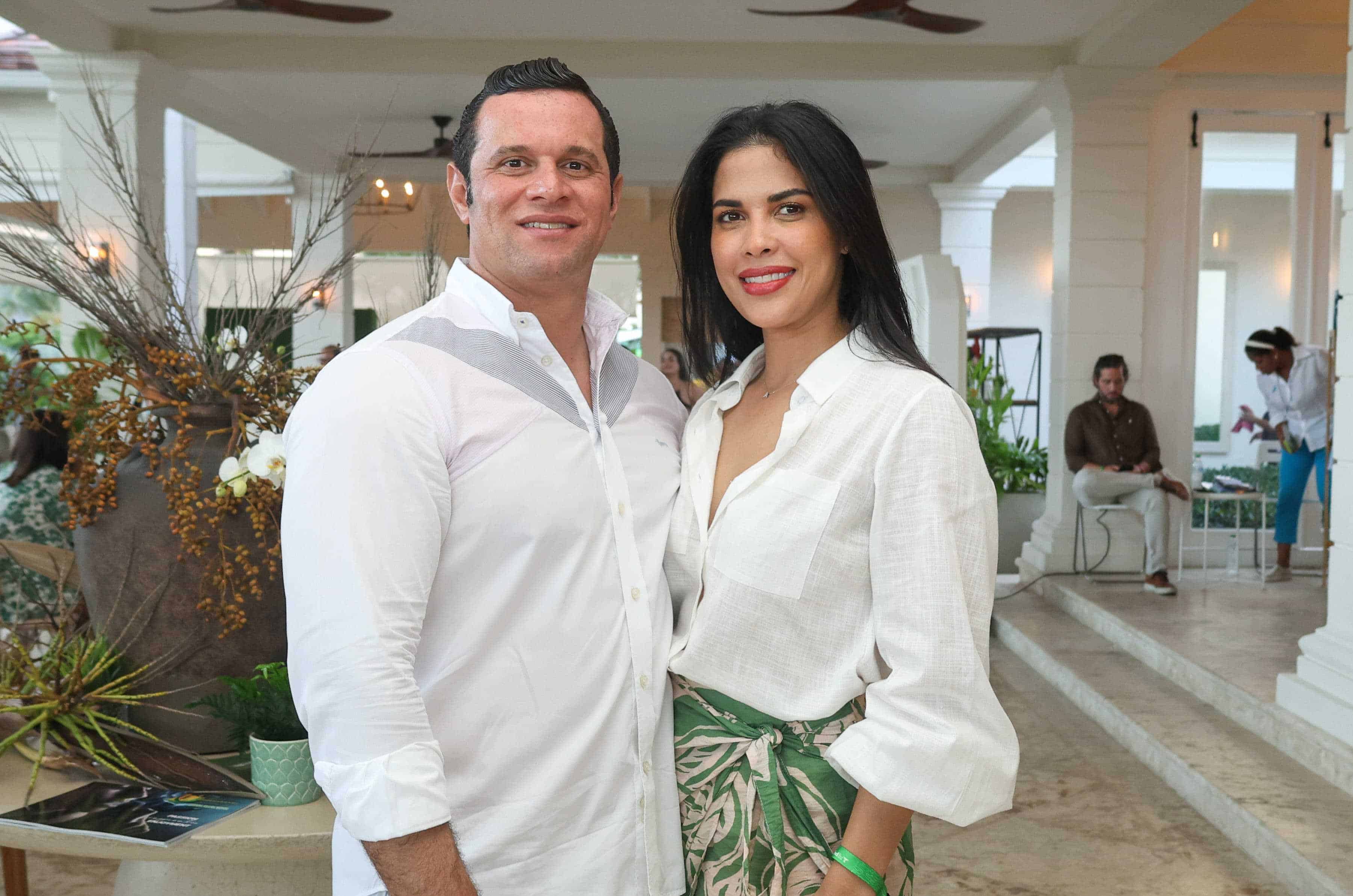 Arnold Morales y Claudia Castillo de Morales.