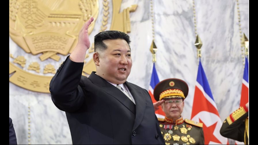 Kim Jong-un supervisa un simulacro de contraataque nuclear