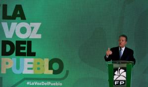 Leonel afirma que el Gobierno “compró”  34 alcaldes y a 45 directores de distritos municipales