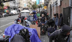 Corte Suprema de EE.UU. examina si se puede castigar a los sintecho