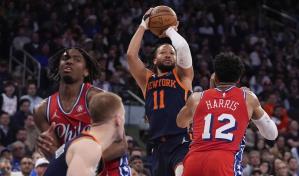 DiVincenzo remata remontada desesperada con triple y Knicks vencen a 76ers