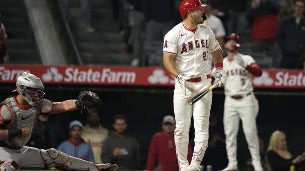 Cuadrangulares de James McCann y Colton Cowser llevan a Orioles a derrotar 4-2 a Angelinos