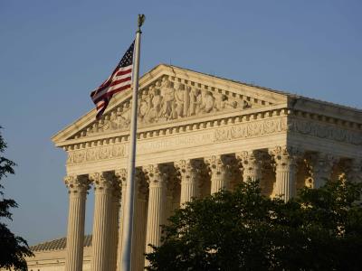 Corte Suprema de EEUU sopesa permitir abortos de emergencia