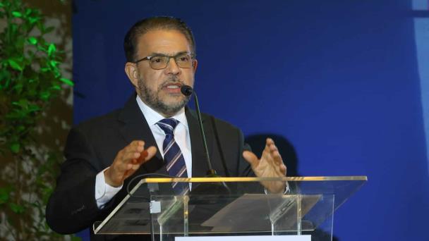 Guillermo Moreno afirma la gente ve como un pecado que el PRM apoye su candidatura