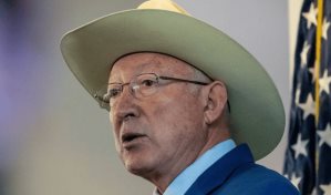 El embajador de EE.UU. pide a México luchar contra el fentanilo como socios y familia