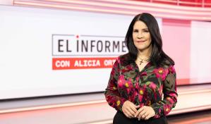 Alicia Ortega recibe el premio a la Libertad de Prensa Periodista RD Unesco 2025