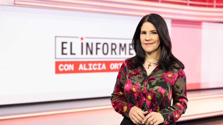 Alicia Ortega recibe el premio a la Libertad de Prensa Periodista RD Unesco 2025 Alicia Ortega recibe el premio a la Libertad de Prensa Periodista RD Unesco 2025