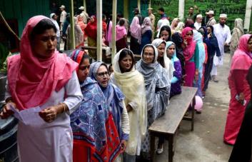 Abren las urnas en la India para la segunda fase de las elecciones generales