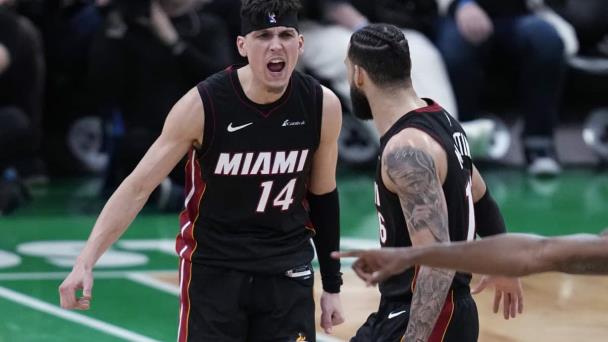Heat impone récord de la franquicia con 23 triples en playoffs; iguala serie ante Celtics