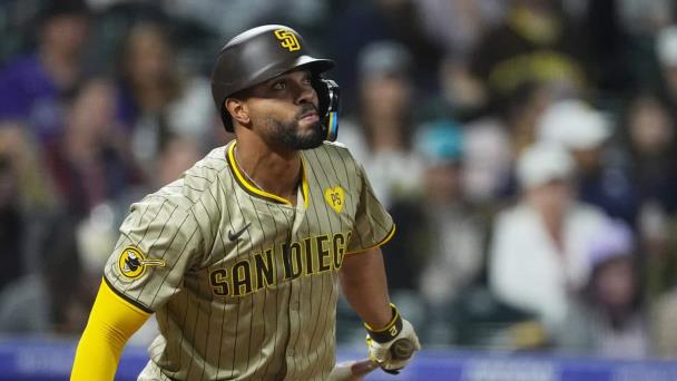 Con juego de 3 hits de Bogaerts, quien logra marca en la temporada, Padres vencen 5-2 a Rockies