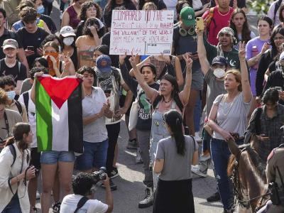 Conflicto entre Israel y Hamás se instala en universidades de EEUU