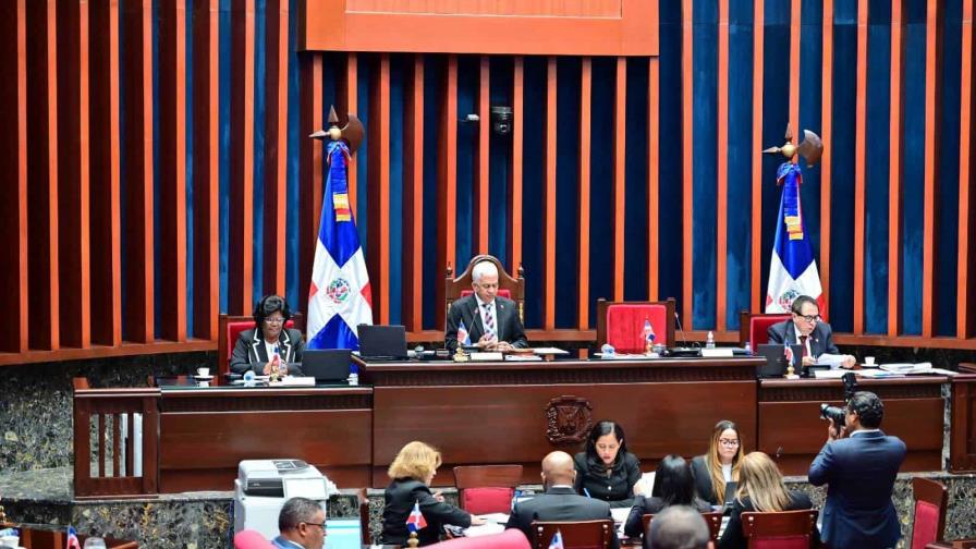 Senado aprueba en segunda lectura Ley de Aviación Civil de la República Dominicana