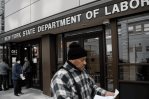 Menos estadounidenses están solicitando el seguro por desempleo