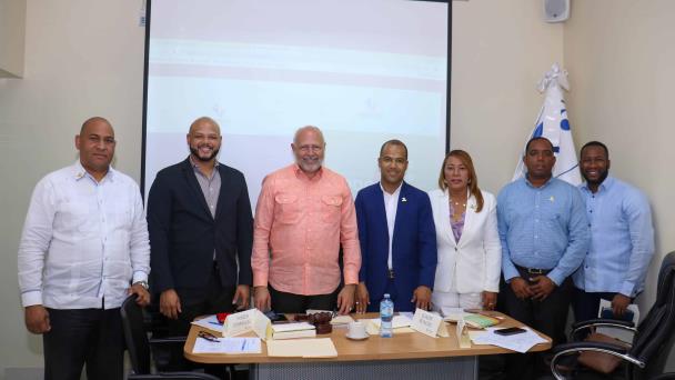 Conozca quien es el nuevo presidente de la Asociación Dominicana de Regidores