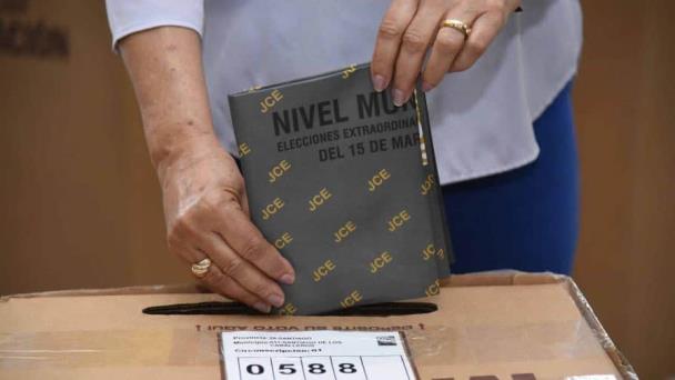 Hasta el 11 de mayo se podrán publicar encuestas electorales