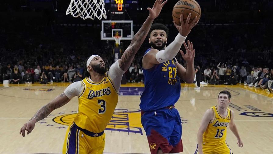 Nuggets continúan su dominio ante Lakers y ganan 112-105 para estar a una victoria de avanzar
