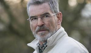 Pierce Brosnan se volverá a meter en la piel de un espía con el director Simon Barry
