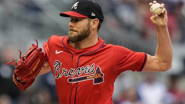Marcell Ozuna remolca con dos vueltas a los Bravos ante Guardianes