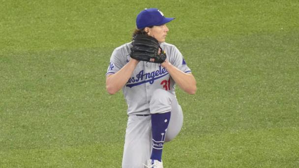 Dodgers extienden su racha a 6 victorias seguidas al superar a Azulejos