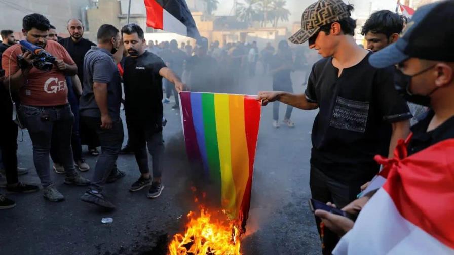 Irak aprueba ley para criminalizar la homosexualidad con penas de hasta 15 años de cárcel