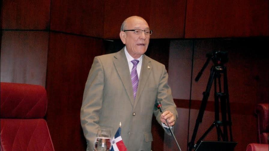 Exsenador Rafael Calderón, entre nuevos acusados en caso Calamar