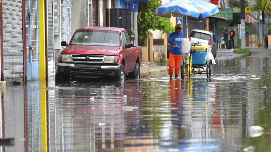 Se registran inundaciones en el Distrito Nacional  por lluvias