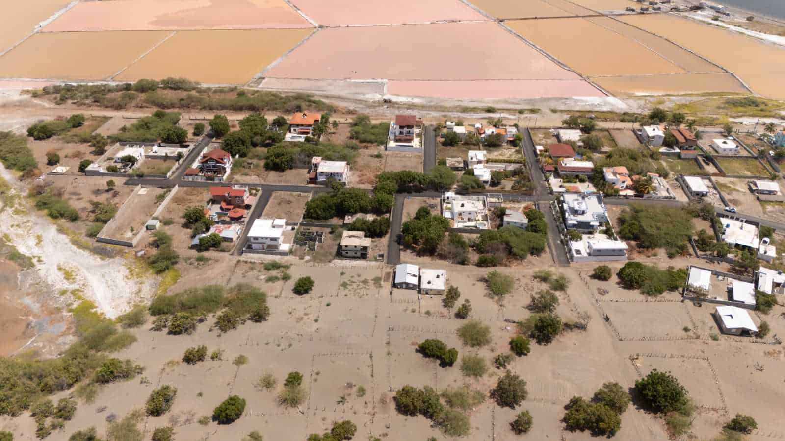 Calles asfaltadas en Salinas. 